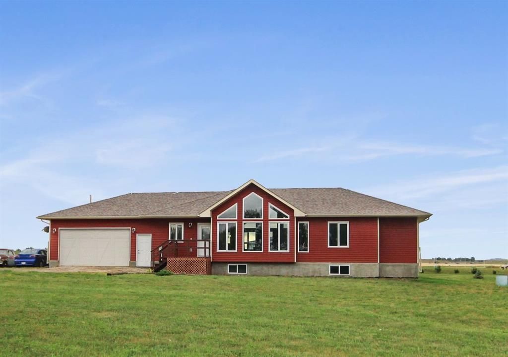 Main Photo: 276135 32 Street E: Rural Foothills County Detached for sale : MLS®# A2075806