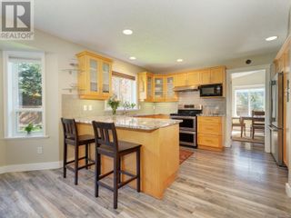 Photo 6: 7130 Francis Rd in Sooke: House for sale : MLS®# 958003