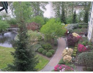 Photo 2: 205 83 STAR Crescent in New Westminster: Queensborough Condo for sale : MLS®# V787394