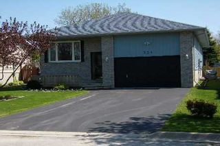 Photo 1: 551 Colyer Street in Beaverton: House (Bungalow-Raised) for sale (N24: BEAVERTON)  : MLS®# N1621265