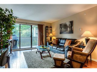 Photo 3: 217 1200 PACIFIC Street in Coquitlam: North Coquitlam Condo for sale in "GLENVIEW MANOR" : MLS®# V1070671