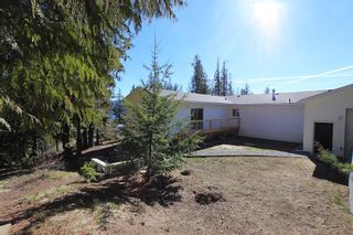 Photo 12: 5275 Meadow Creek Crescent in Celista: Manufactured Home for sale : MLS®# 10113424