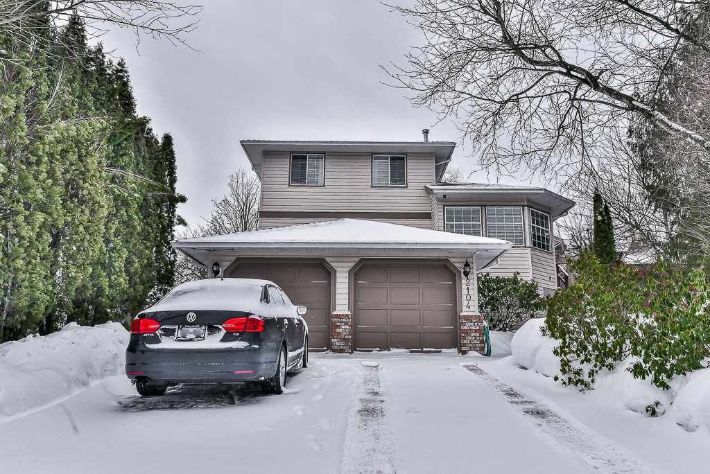 Main Photo: 2104 KODIAK Court in Abbotsford: Abbotsford East House for sale in "EAST ABBOTSFORD" : MLS®# R2137221
