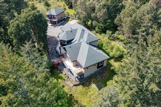 Photo 1: 1450 White Pine Terr in Highlands: Hi Western Highlands House for sale : MLS®# 961557