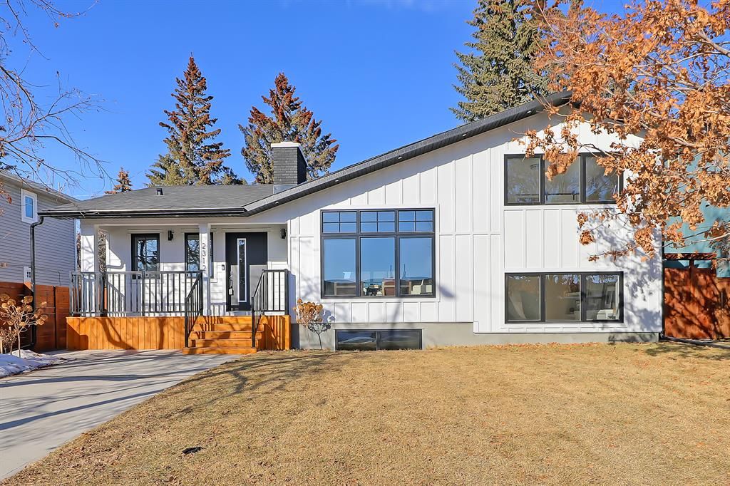 Main Photo: 2312 58 Avenue SW in Calgary: North Glenmore Park Detached for sale : MLS®# A2026516