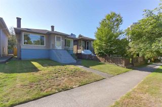 Photo 1: 5232 HOY Street in Vancouver: Collingwood VE House for sale (Vancouver East)  : MLS®# R2392696