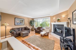 Photo 5: 148 1495 LANSDOWNE Drive in Coquitlam: Westwood Plateau Townhouse for sale in "GREYHAWKE ESTATES" : MLS®# R2594509