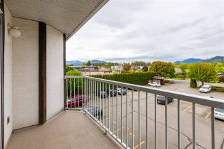 Photo 15: 320 45669 MCINTOSH Drive in Chilliwack: Chilliwack W Young-Well Condo for sale in "MCINTOSH VILLAGE" : MLS®# R2453745