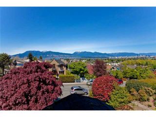 Photo 9: 3830 W 12TH AV in Vancouver: Point Grey House for sale (Vancouver West)  : MLS®# V895140