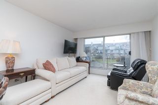 Photo 4: 102 10461 Resthaven Dr in Sidney: Si Sidney North-East Condo for sale : MLS®# 962280