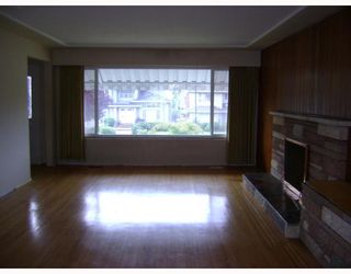 Photo 3: 721 W 63RD Avenue in Vancouver: Marpole House for sale (Vancouver West)  : MLS®# V785806