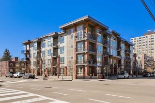 Main Photo: 106 305 18 Avenue SW in Calgary: Mission Apartment for sale : MLS®# A2122140