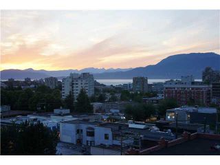 Photo 1: 901 1468 W 14TH Avenue in Vancouver: Fairview VW Condo for sale in "AVEDON" (Vancouver West)  : MLS®# V1087489