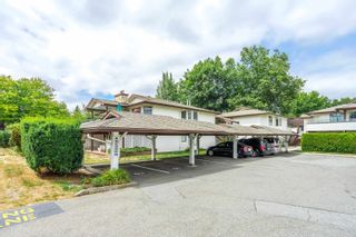 Photo 2: 125 15153 98 Avenue in Surrey: Guildford Townhouse for sale in "GLENWOOD VILLAGE" (North Surrey)  : MLS®# R2796868