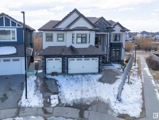 Photo 2: 839 WILDWOOD Crescent in Edmonton: Zone 30 House for sale : MLS®# E4379580