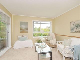 Photo 3: 211 2227 James White Blvd in SIDNEY: Si Sidney North-East Condo for sale (Sidney)  : MLS®# 673564