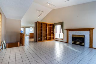 Photo 3: 147 Hawkmount Heights NW in Calgary: Hawkwood Detached for sale : MLS®# A1192604