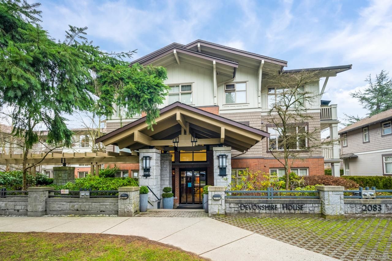 Main Photo: 114 2083 W 33RD Avenue in Vancouver: Quilchena Condo for sale in "DEVONSHIRE HOUSE" (Vancouver West)  : MLS®# R2651106