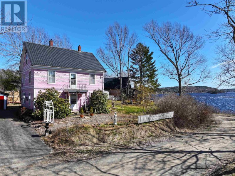 FEATURED LISTING: 17 Nauglers Diversion Upper Lahave