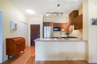 Photo 3: 109 3132 DAYANEE SPRINGS BOULEVARD in Coquitlam: Westwood Plateau Condo for sale : MLS®# R2702771