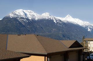 Photo 21: 16 1026 GLACIER VIEW Drive in Squamish: Garibaldi Highlands Townhouse for sale in "SEASONVIEW" : MLS®# R2755638