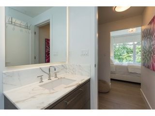 Photo 13: 407 1501 VIDAL Street: White Rock Condo for sale in "THE BEVERLEY" (South Surrey White Rock)  : MLS®# R2274978