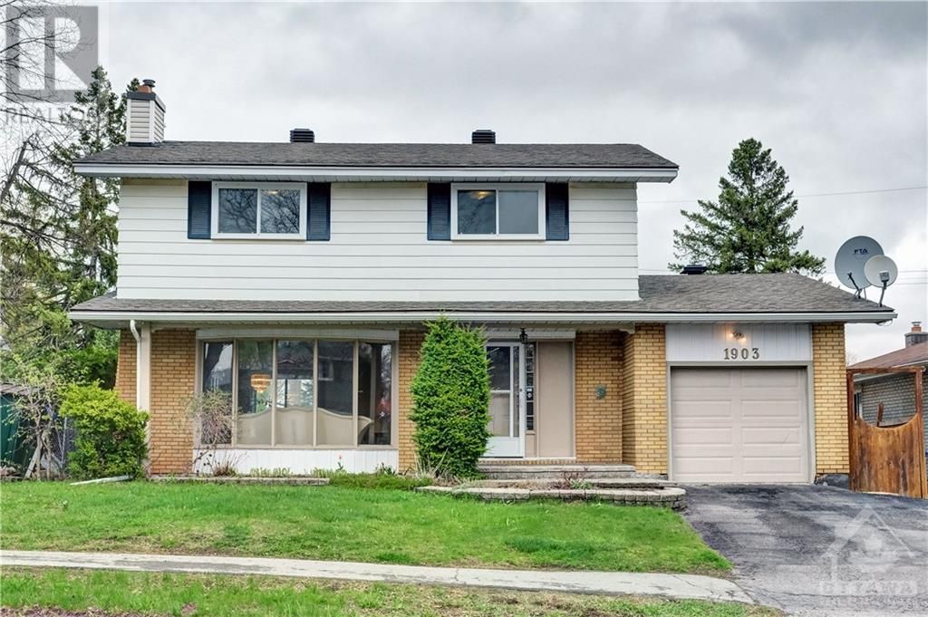 Main Photo: 1903 FEATHERSTON DRIVE in Ottawa: House for sale : MLS®# 1340125