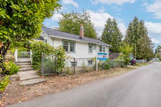 Photo 4: 634 ROCHESTER Avenue in Coquitlam: Coquitlam West House for sale : MLS®# R2852333