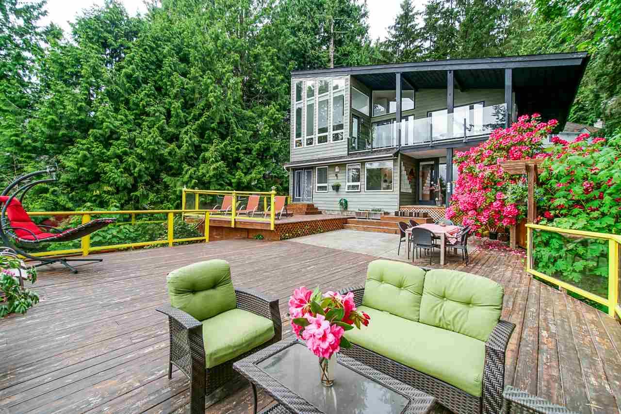 Main Photo: 4783 ESTEVAN Place in West Vancouver: Caulfeild House for sale : MLS®# R2459174