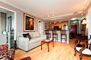 Photo 1: 706 928 Richards Street in The Savoy: Yaletown Home for sale () 