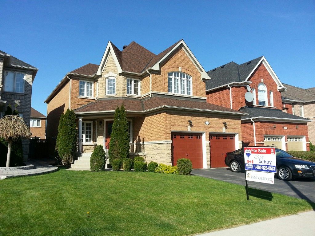 Main Photo: 5907 Bassinger Place in Mississauga: Churchill Meadows House (2-Storey) for sale : MLS®# W3189561