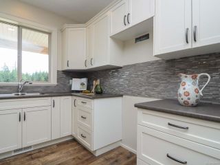 Photo 13: 4060 SOUTHWALK DRIVE in COURTENAY: CV Courtenay City House for sale (Comox Valley)  : MLS®# 724874