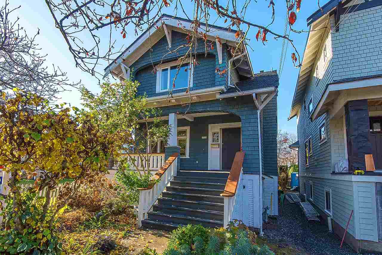 Main Photo: 2221 DUNBAR Street in Vancouver: Kitsilano House for sale (Vancouver West)  : MLS®# R2240105