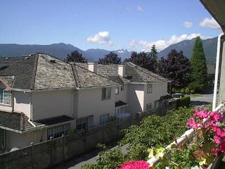 Photo 27: 2 BEDROOM WITH GORGEOUS MOUNTAIN VIEW!