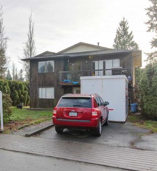 Photo 2: 205 ANGELA Drive in Port Moody: College Park PM House for sale : MLS®# R2225134