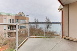 Photo 21: 404A 1220 QUAYSIDE Drive in New Westminster: Quay Condo for sale in "TIFFANY SHORES" : MLS®# R2749808