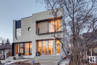 Photo 1: 9654 77 Avenue in Edmonton: Zone 17 House Half Duplex for sale : MLS®# E4383516