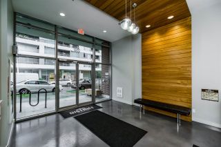 Photo 2: 705 250 E 6TH Avenue in Vancouver: Mount Pleasant VE Condo for sale in "THE DISTRICT" (Vancouver East)  : MLS®# R2118672