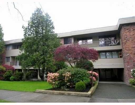 Main Photo: 209 1717 W 13TH Avenue in Vancouver: Fairview VW Condo for sale in "PRINCETON MANOR" (Vancouver West)  : MLS®# V717050