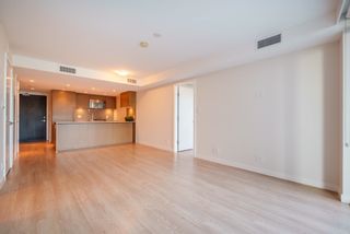Photo 5: 503 125 E 14TH Street in North Vancouver: Central Lonsdale Condo for sale in "Centreview" : MLS®# R2862747