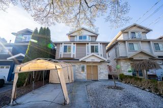 Photo 3: 4933 CHATHAM Street in Vancouver: Collingwood VE House for sale (Vancouver East)  : MLS®# R2872012