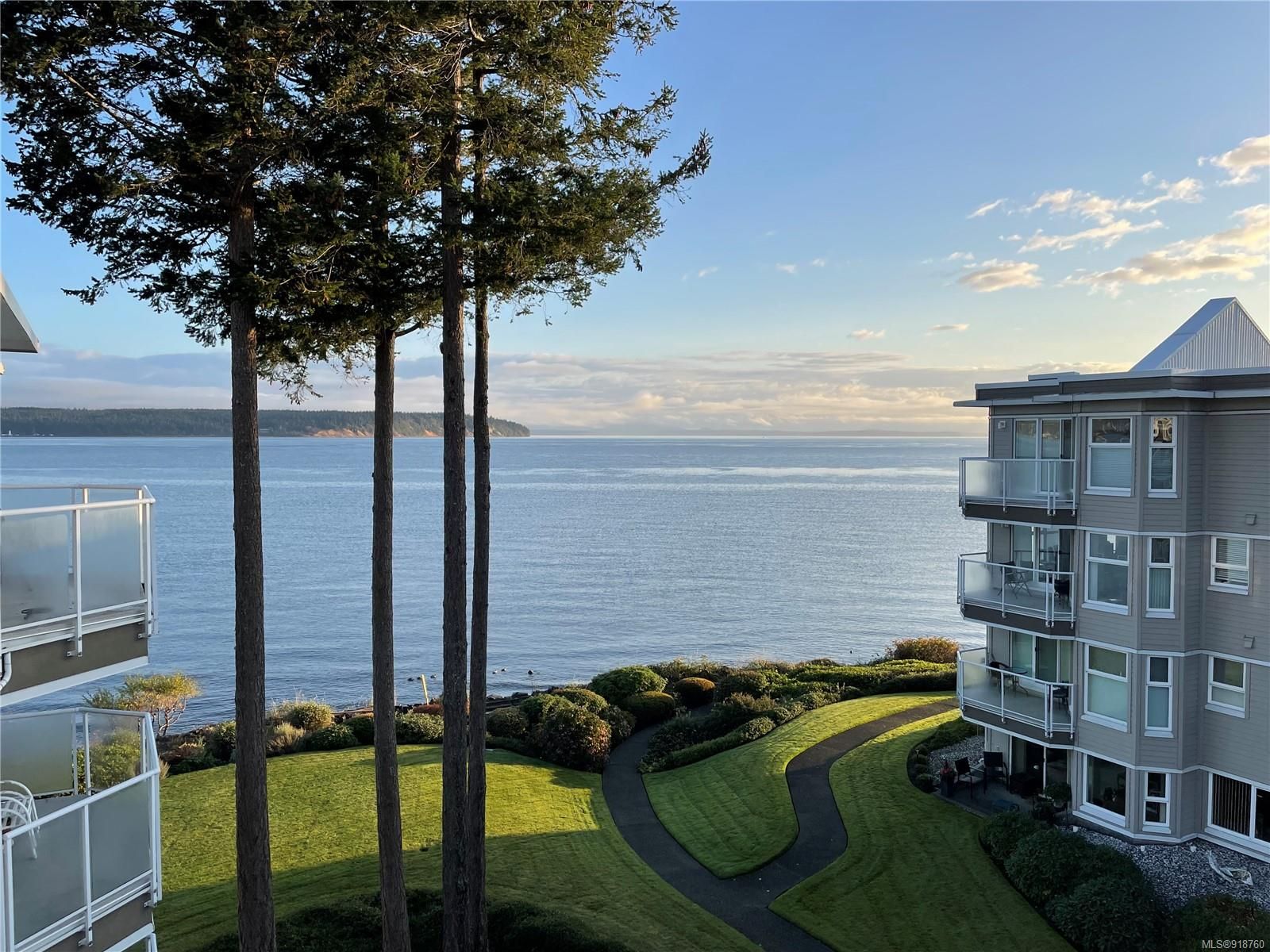 Main Photo: 406 9 Adams Rd in Campbell River: CR Willow Point Condo for sale : MLS®# 918760