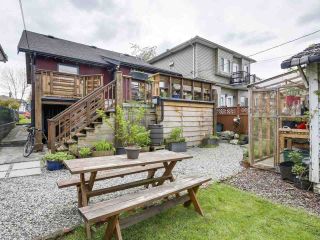 Photo 20: 2651 VENABLES Street in Vancouver: Renfrew VE House for sale (Vancouver East)  : MLS®# R2266027