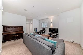 Photo 36: 101 38 Avenue SW in Calgary: Parkhill Semi Detached (Half Duplex) for sale : MLS®# A2131187