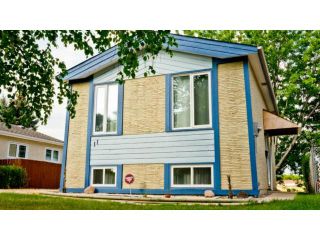 Photo 1: 11 Nolin Avenue in WINNIPEG: Fort Garry / Whyte Ridge / St Norbert Residential for sale (South Winnipeg)  : MLS®# 1215300