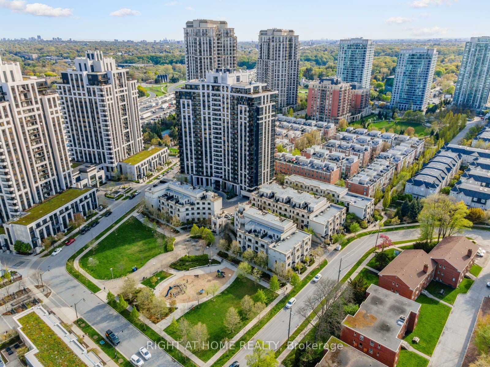 Main Photo: 1823 80 Harrison Garden Boulevard in Toronto: Willowdale East Condo for sale (Toronto C14)  : MLS®# C5965712