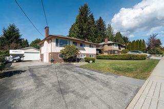Photo 2: 706 LINTON Street in Coquitlam: Central Coquitlam House for sale : MLS®# R2737047