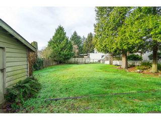 Photo 23: 15916 RUSSELL Avenue: White Rock House for sale (South Surrey White Rock)  : MLS®# R2527400