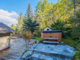 Photo 3: 4130 FRANCIS PENINSULA Road in Madeira Park: Pender Harbour Egmont House for sale (Sunshine Coast)  : MLS®# R2539519