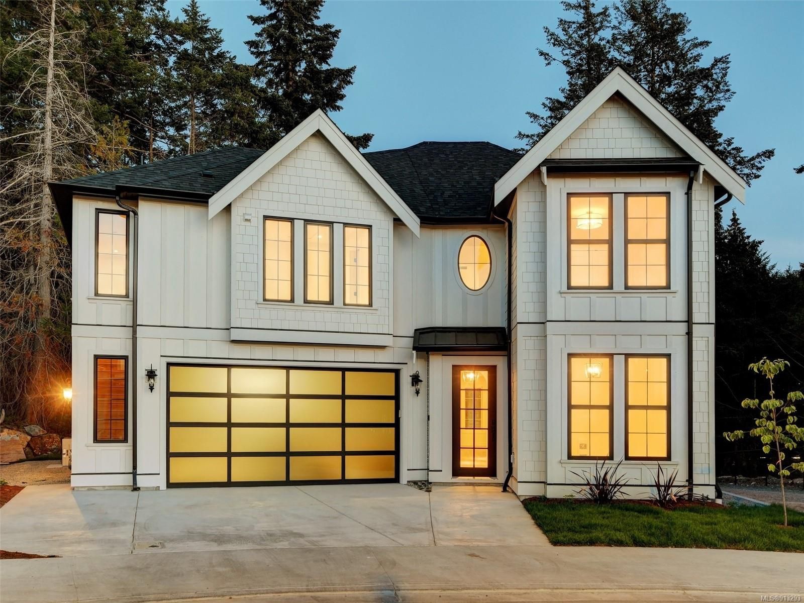 Main Photo: 3599 Delblush Lane in Langford: La Olympic View House for sale : MLS®# 913293